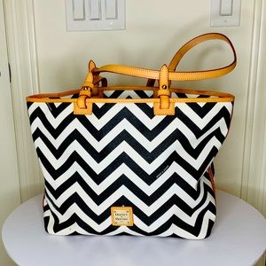 Dooney & Bourke Black and White Tote